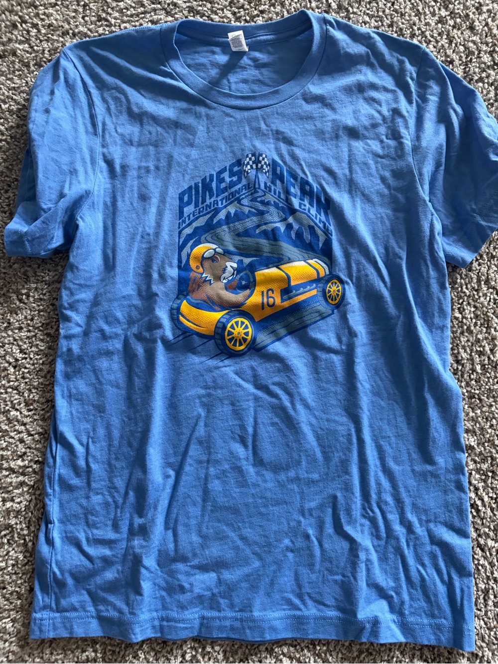 Pikes peak international hill climb graphic t shirt